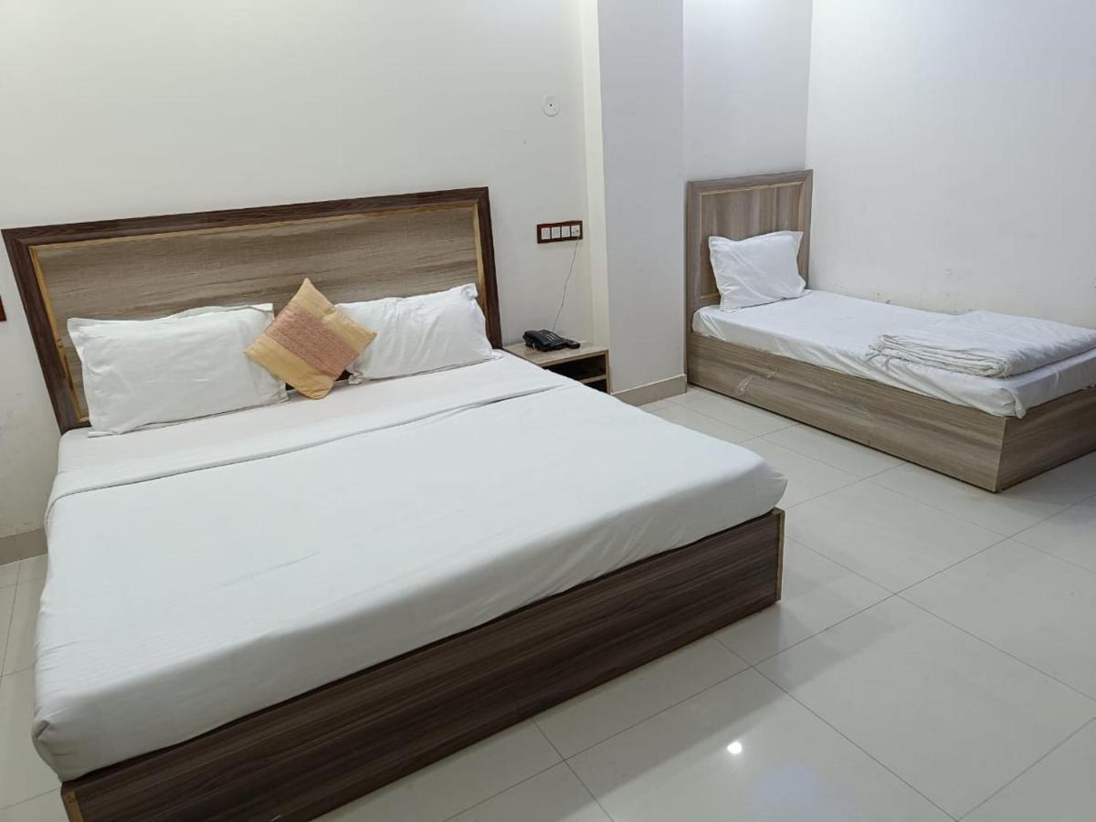 Hotel Qualia Suites At Delhi Airport 뉴델리 외부 사진
